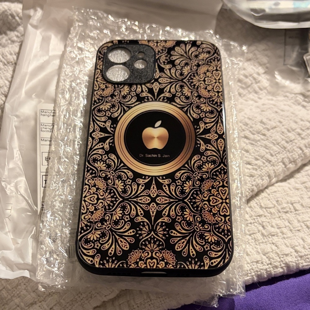 Elegant Black and Gold Phone Case IPhone 12